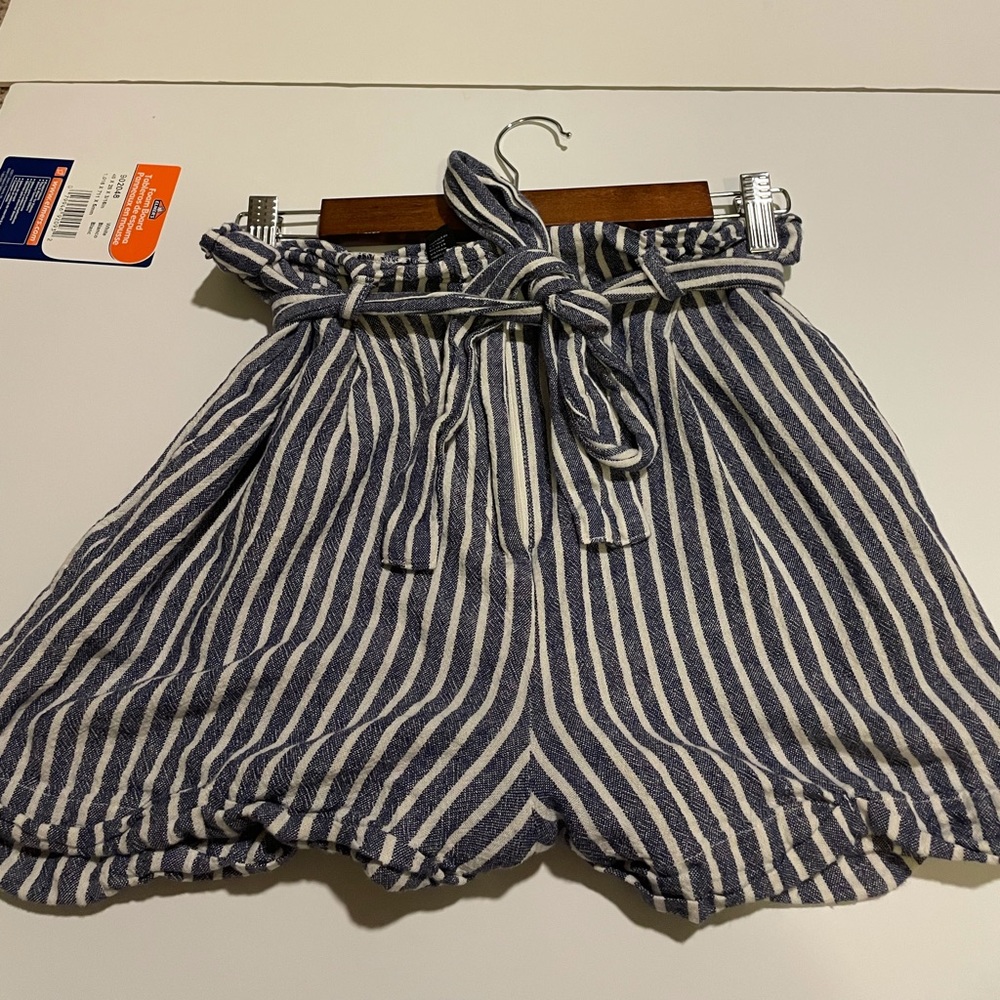High waisted blue and white striped shorts with tie